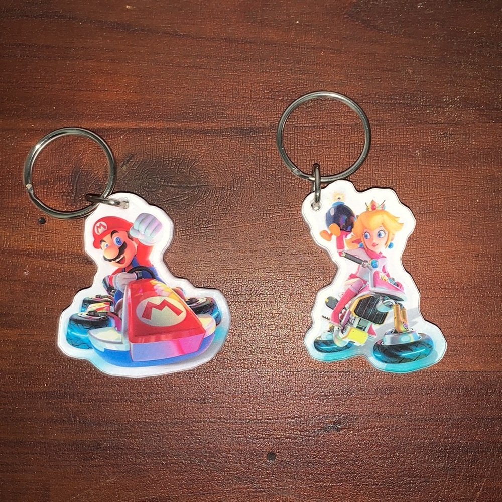 Vintage Super Mario Keychain set NWOT